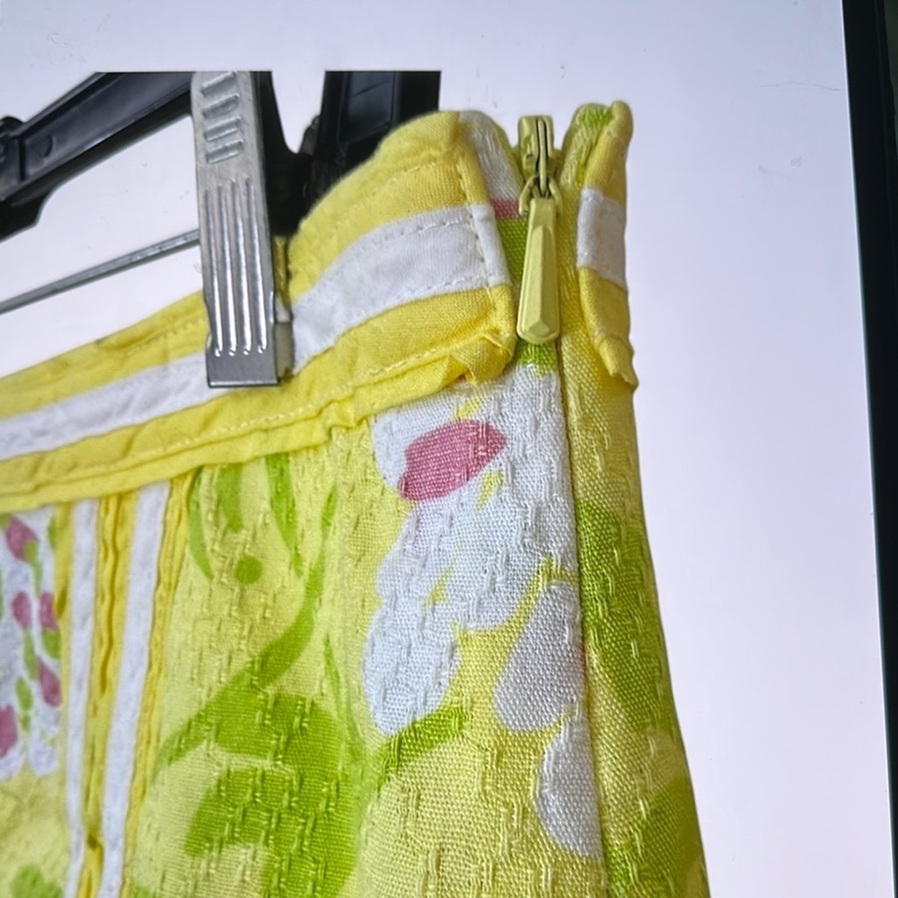 Lilly Pulitzer Jubilee Heatherly Floral Yellow Skort - Picture 4 of 9